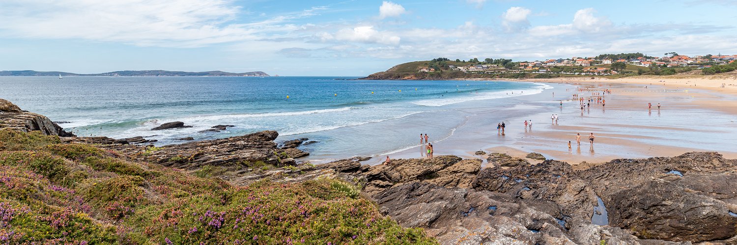 Disconnect next to Sanxenxo and let yourself be conquered by the Rías Baixas.