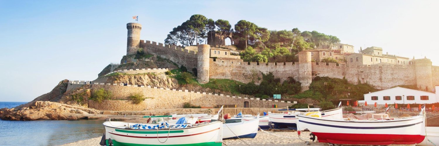 Tossa de Mar: enseadas secretas e uma aldeia medieval em frente ao mar