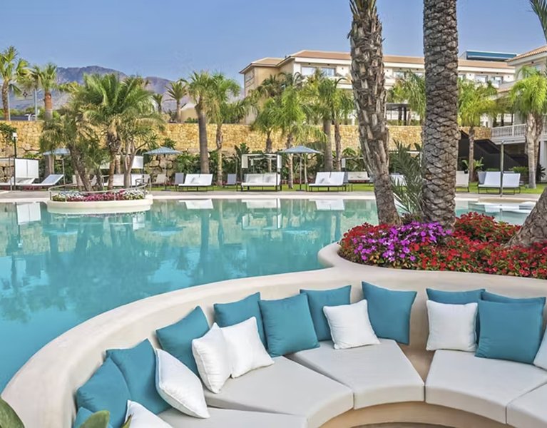 Luxo mediterrânico em La Nucía: hotel de 5 estrelas para desconectar