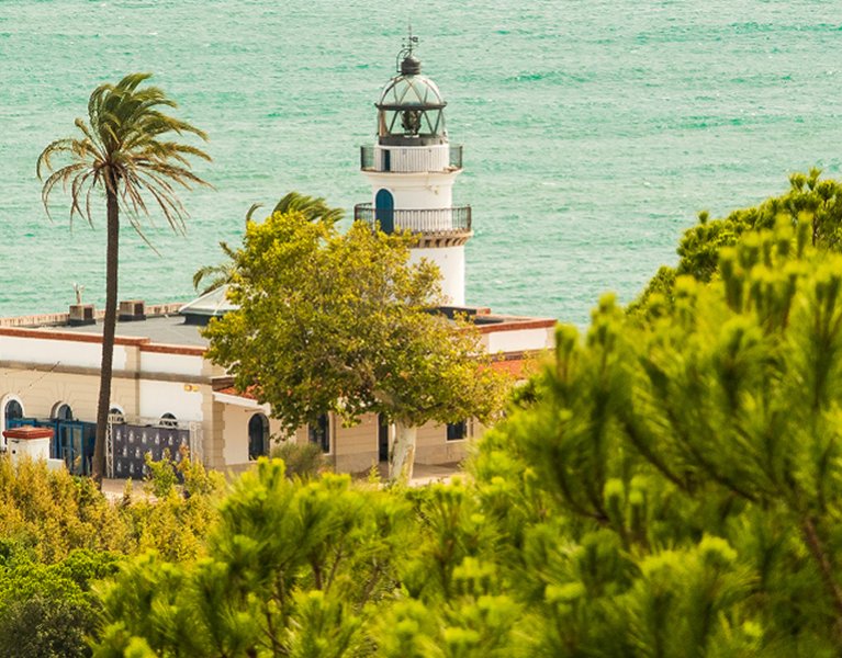 Ihre Auszeit unter der Sonne von Calella in einem 4-Sterne-Hotel
