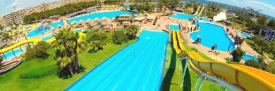 Profitez du parc aquatique Aquopolis Costa Dorada depuis vos appartements