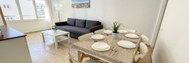Mach einen Ausflug an die Costa Dorada und genieße den Sommer ganz nach deinem Geschmack