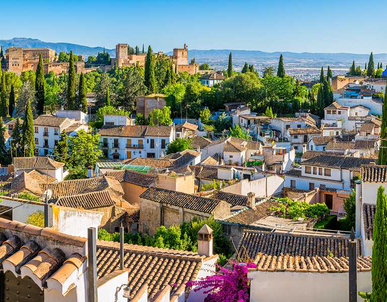 Granada: Tapas, Geschichte und andalusischer Charme