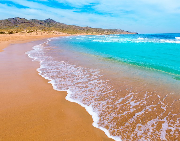 4-star beachfront hotel on the Costa Cálida with spa access
