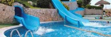Peñíscola, seafront stay with water park