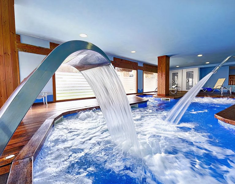 Relaxamento entre vinhas: hotel de 4 estrelas com spa na Ribera del Duero