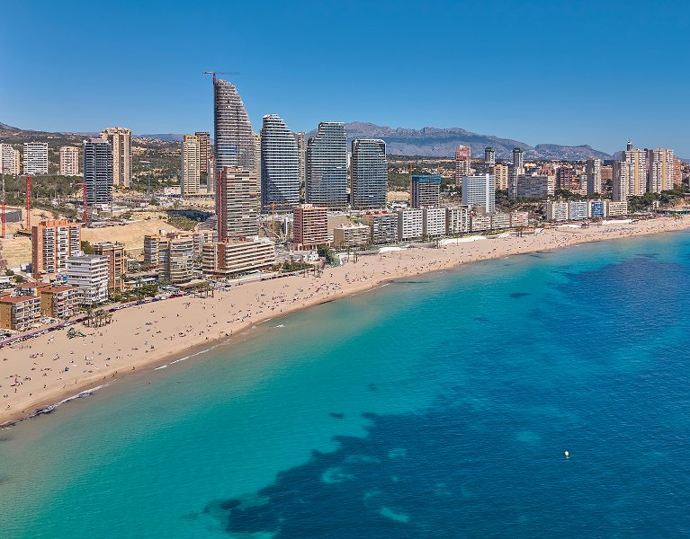 Benidorm, sol e praias na Costa Blanca