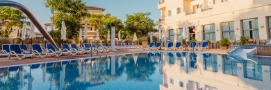 4-Sterne-Hotel, 300 m vom Strand am Mar Menor entfernt