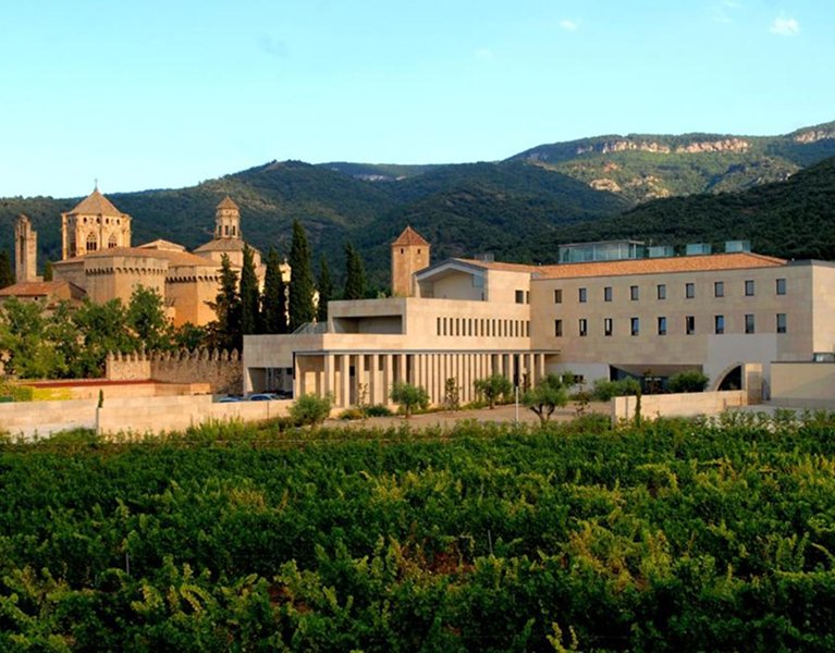 Poblet, nature a step from Tarragona