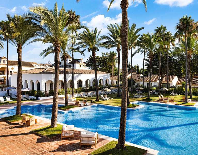 Discover Sotogrande Cádiz and stay a this 4* Hotel