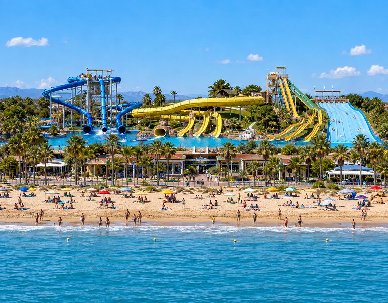 Verlängere den Sommer! Genieße Salou in einem 4-Sterne-Hotel und 2 Tage im Aquopolis