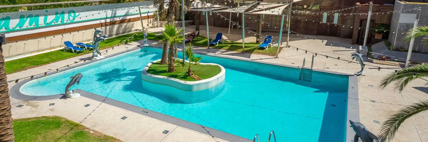 Head south! Granada at a 4-star hotel with a pool