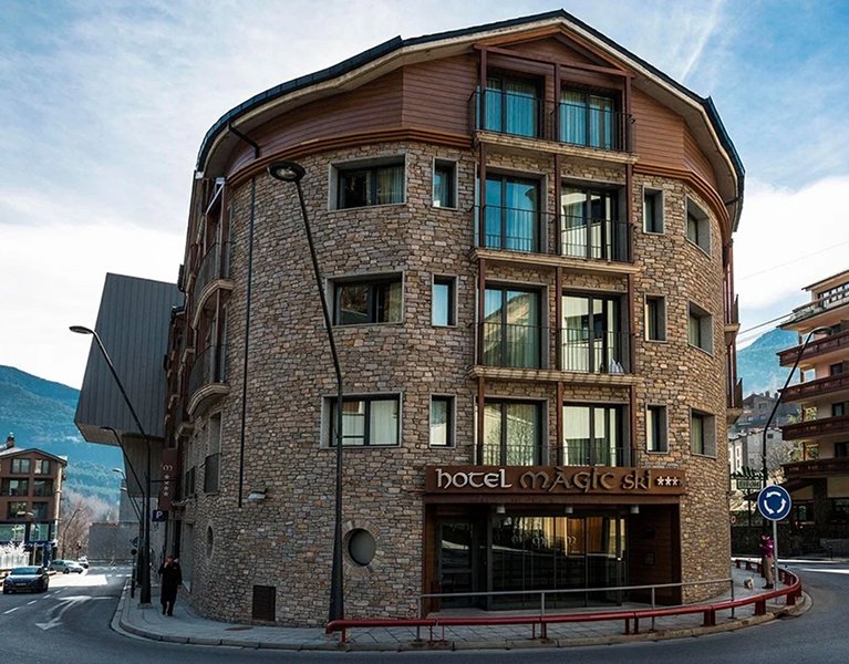Andorra is waiting for you! A 4-star experience amidst unique landscapes