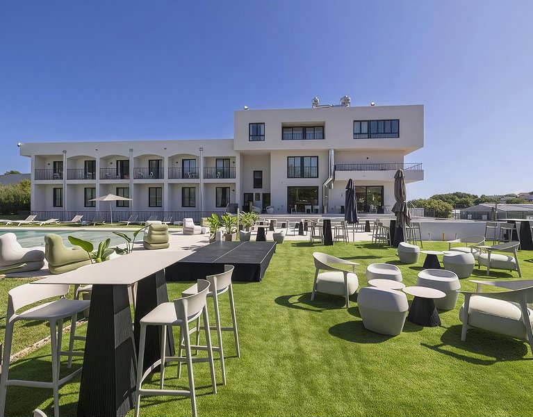 Hotel recentemente remodelado num cenário único das Rías Baixas