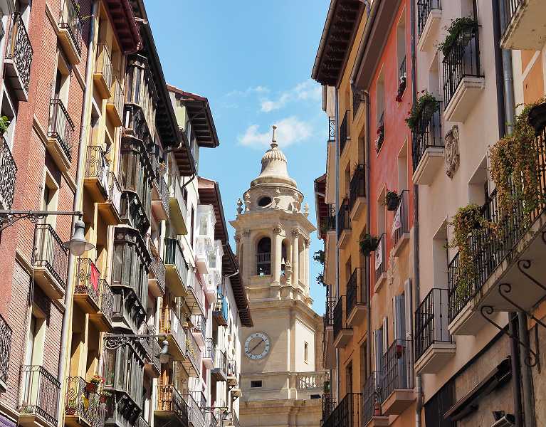 Pamplona and 60 minutes of wellness