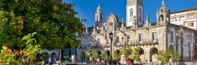 Découvrez Lugo et promenez-vous le long de ses remparts emblématiques grâce à cette offre 4*