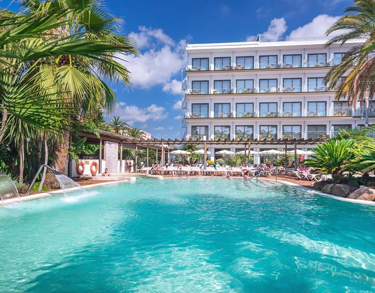 Pineda de Mar: Adults-Recommended 4-Star Hotel