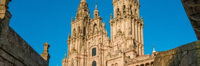Santiago de Compostela: A Getaway Combining History and Galician Flavors
