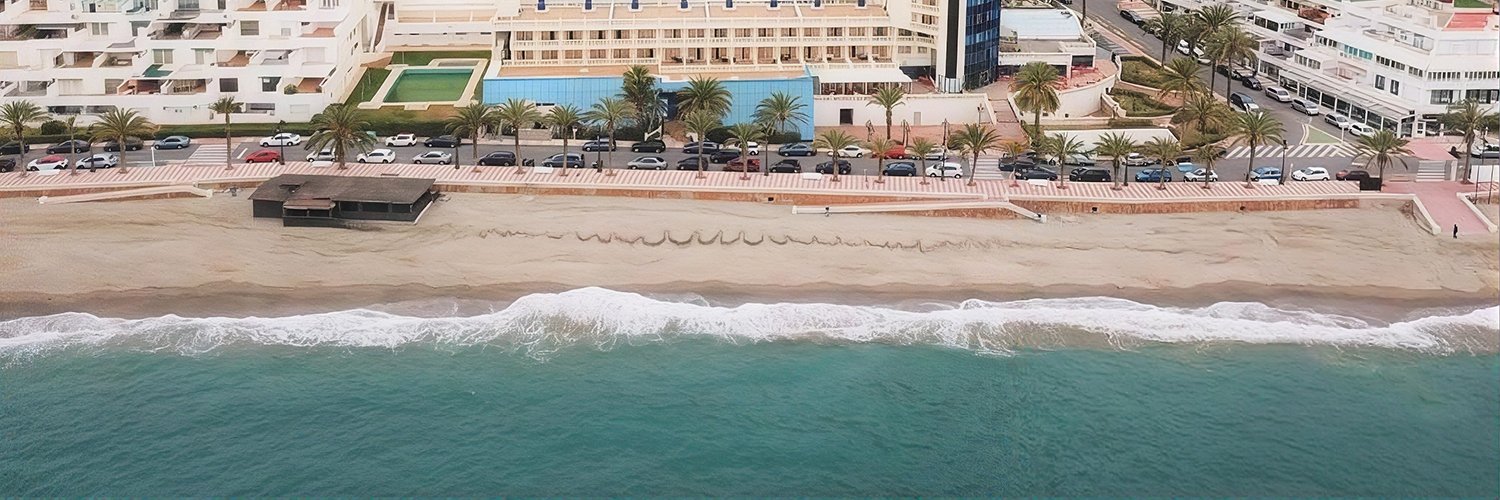 Aguadulce: 4-Star Seafront Escape