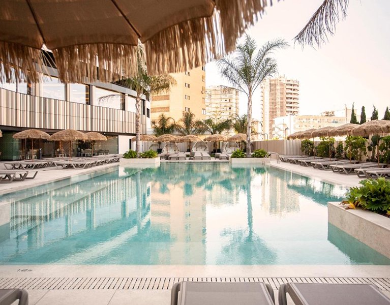 Descubra Benidorm num hotel 4 estrelas superior