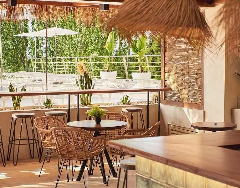 Santa Susanna: oásis de paz só para adultos